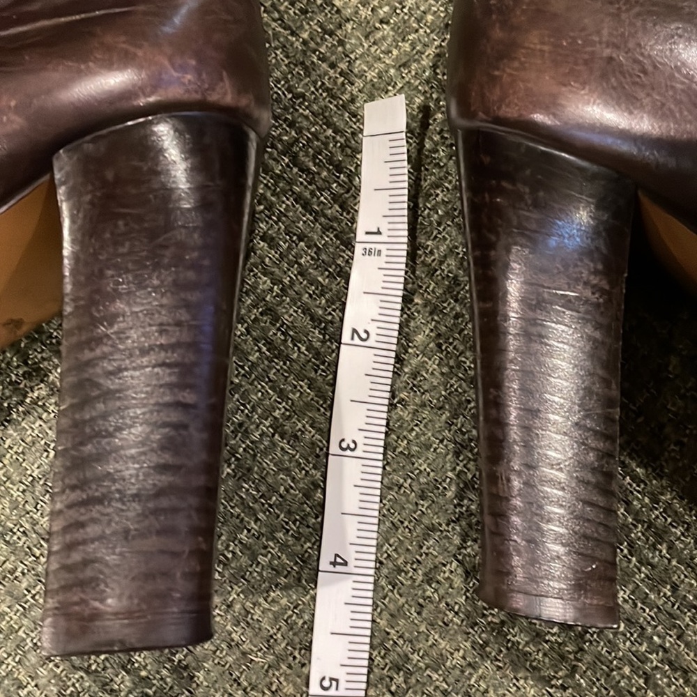 Burberry Dark Brown Knee-High Leather Boots (sz 39 1/2) - Picture 7 of 14